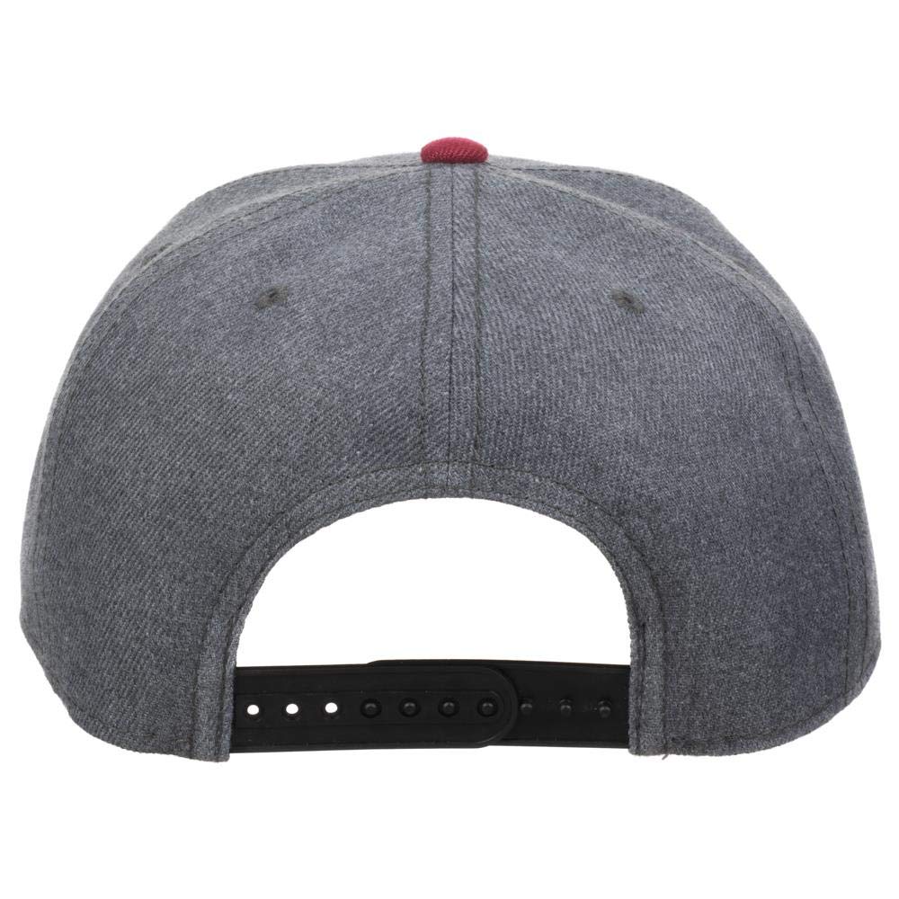 Bioworld RWBY Huntsman Pre-Curved Snapback Hat Gray