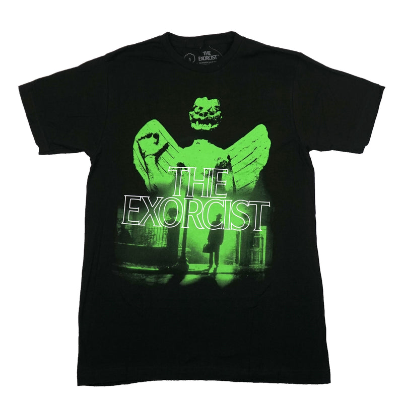The Exorcist Mens T-Shirt - Priest Standing At Gate Entrance Below Demon