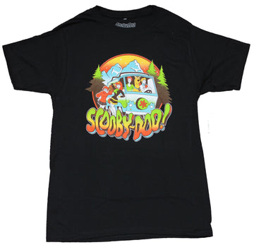 Scooby Doo Mens T-Shirt - Team in Mountain Van Circle Image