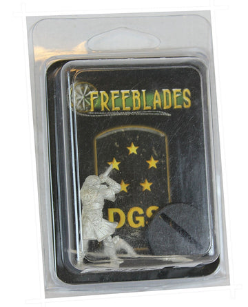 Freeblades: Trilias - Trilian Wanderer Pose 1 [Toy]