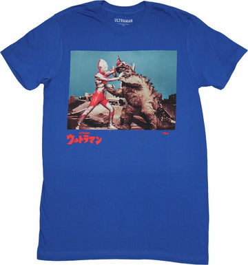 Ultraman Mens T-Shirt - Ultra Man battle Lizard Creature