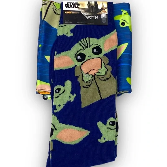 The Mandalorian Baby Yoda Grogu Socks and Bandana Set