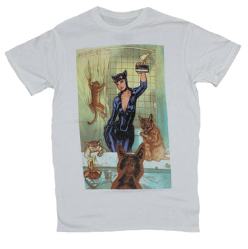 Catwoman (DC Comics) Mens T-Shirt - Bathroom Selfie Surrounded By Cats