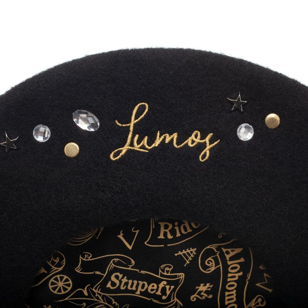 Bioworld Harry Potter Hat Berat Lumos Embroidered Soft Wool Hat