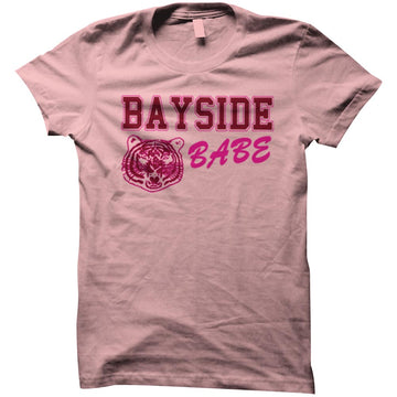 Saved By The Bell Girls Juniors S/S T-Shirt - Bayside Babe - Solid Light Pink